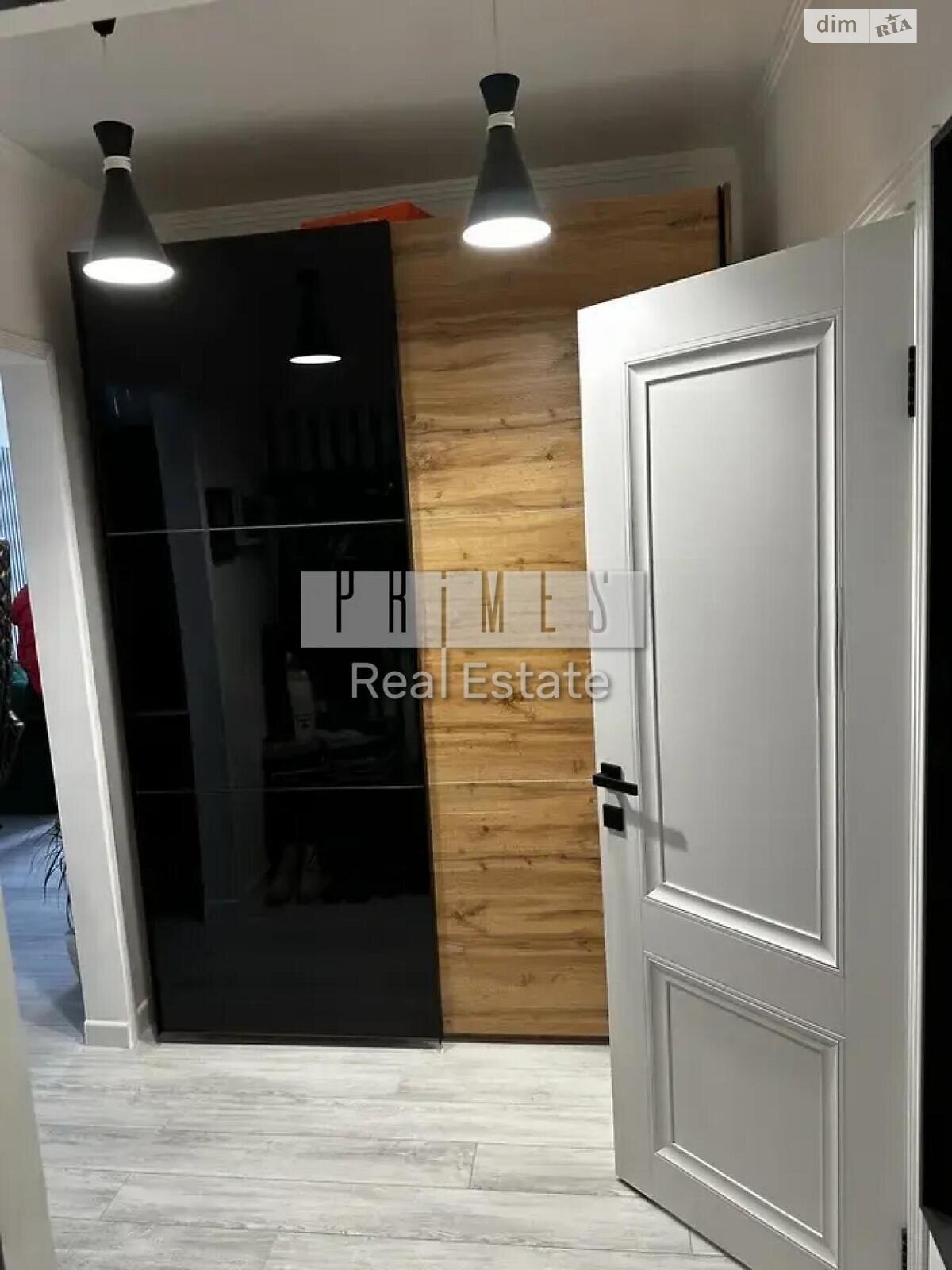 Продаж двокімнатної квартири в Києві, на вул. Михайла Максимовича 24, район Голосіїв фото 1 Продаж двокімнатної квартири в Києві, на вул. Михайла Максимовича 24, район Голосіїв фото 1