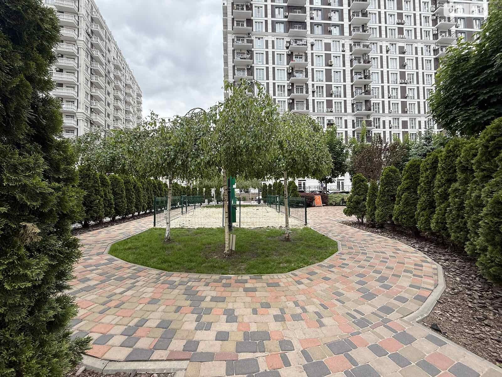Продаж однокімнатної квартири в Києві, на вул. Михайла Максимовича 26В, район Голосіїв фото 1 Продаж однокімнатної квартири в Києві, на вул. Михайла Максимовича 26В, район Голосіїв фото 1
