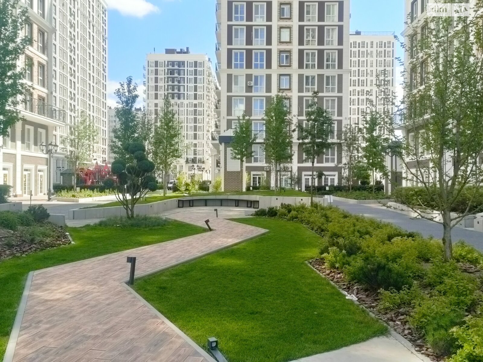 Продажа однокомнатной квартиры в Киеве, на ул. Михаила Максимовича 24В, район Голосеев фото 1 Продажа однокомнатной квартиры в Киеве, на ул. Михаила Максимовича 24В, район Голосеев фото 1