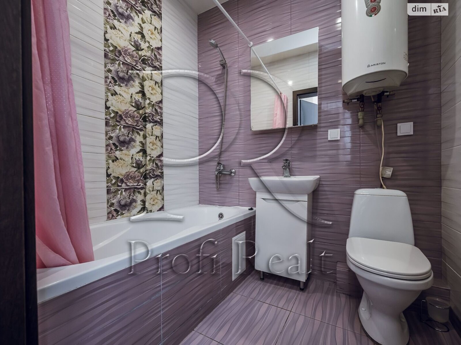 Продаж однокімнатної квартири в Києві, на вул. Михайла Максимовича 3Д, район Голосіїв фото 1