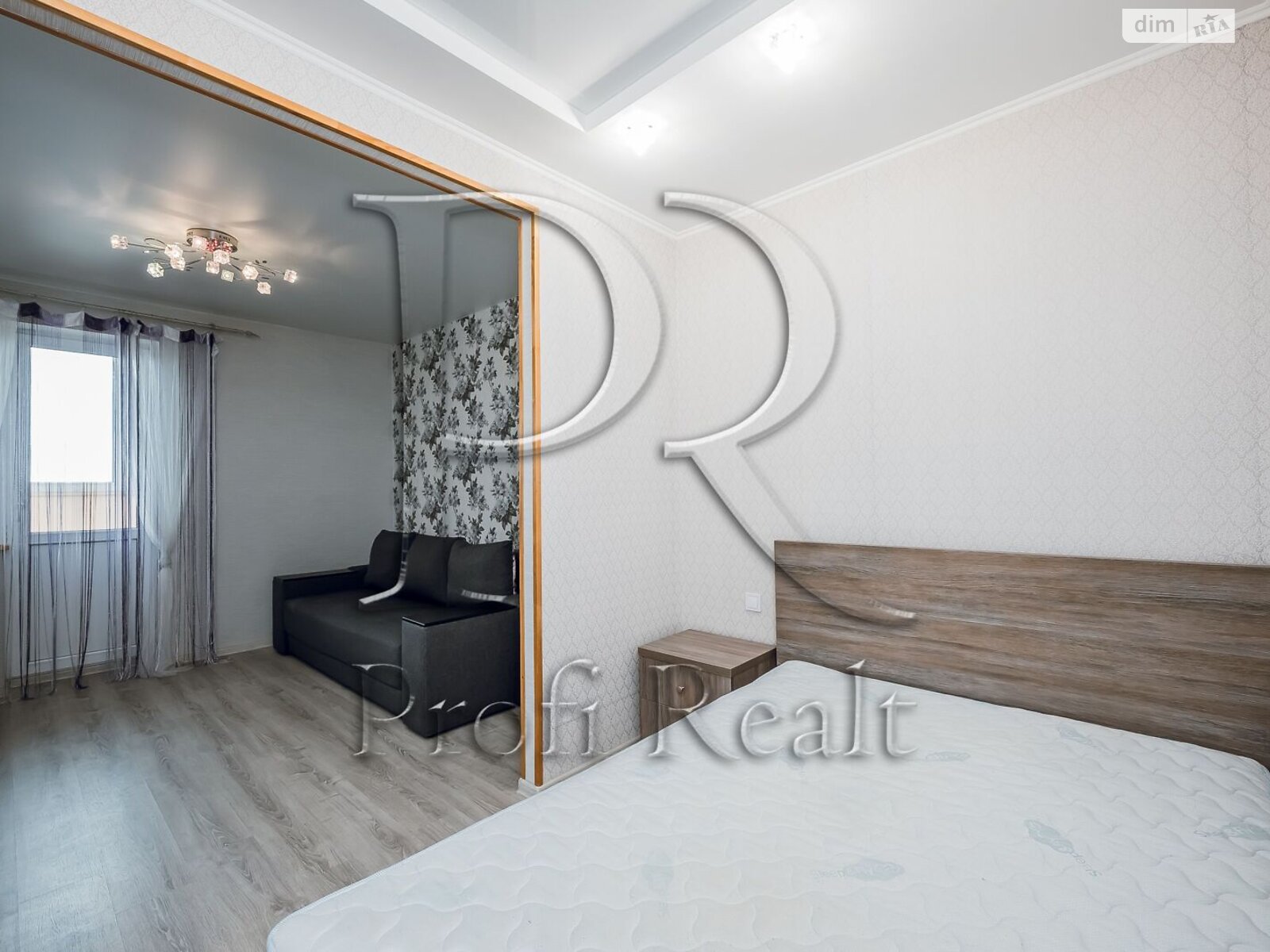 Продаж однокімнатної квартири в Києві, на вул. Михайла Максимовича 3Д, район Голосіїв фото 1