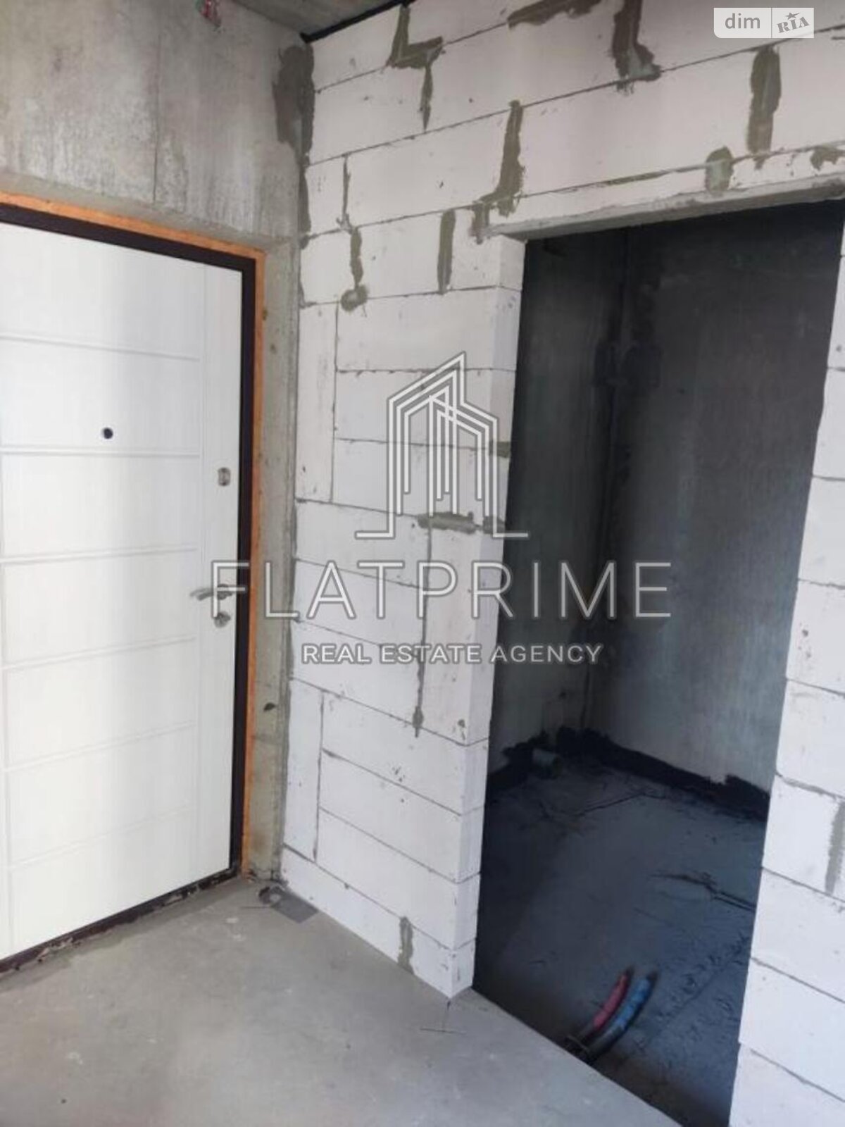 Продаж однокімнатної квартири в Києві, на вул. Михайла Максимовича 28Е, район Голосіїв фото 1 Продаж однокімнатної квартири в Києві, на вул. Михайла Максимовича 28Е, район Голосіїв фото 1