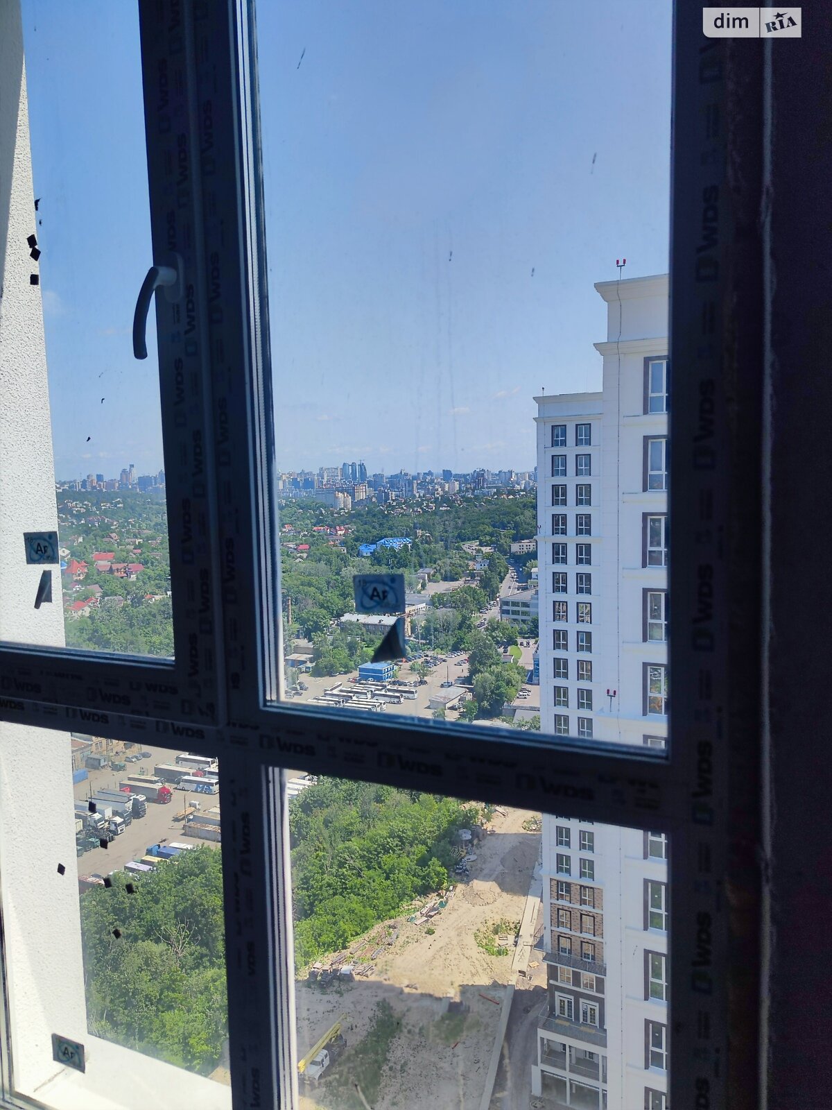 Продажа однокомнатной квартиры в Киеве, на ул. Михаила Максимовича 28Е, район Голосеев фото 1 Продажа однокомнатной квартиры в Киеве, на ул. Михаила Максимовича 28Е, район Голосеев фото 1