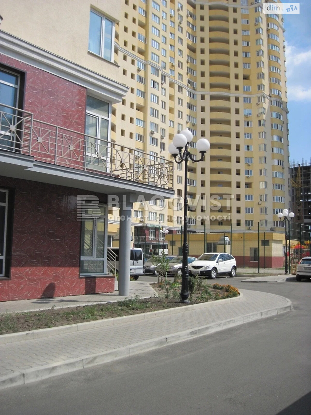 Продаж трикімнатної квартири в Києві, на вул. Михайла Максимовича 3Г, район Голосіїв фото 1 Продаж трикімнатної квартири в Києві, на вул. Михайла Максимовича 3Г, район Голосіїв фото 1