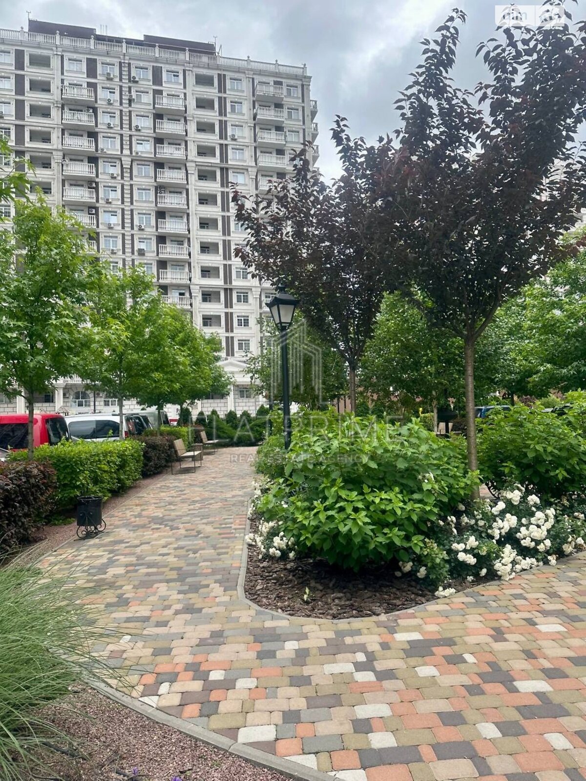 Продаж однокімнатної квартири в Києві, на вул. Михайла Максимовича 24В, район Голосіїв фото 1 Продаж однокімнатної квартири в Києві, на вул. Михайла Максимовича 24В, район Голосіїв фото 1
