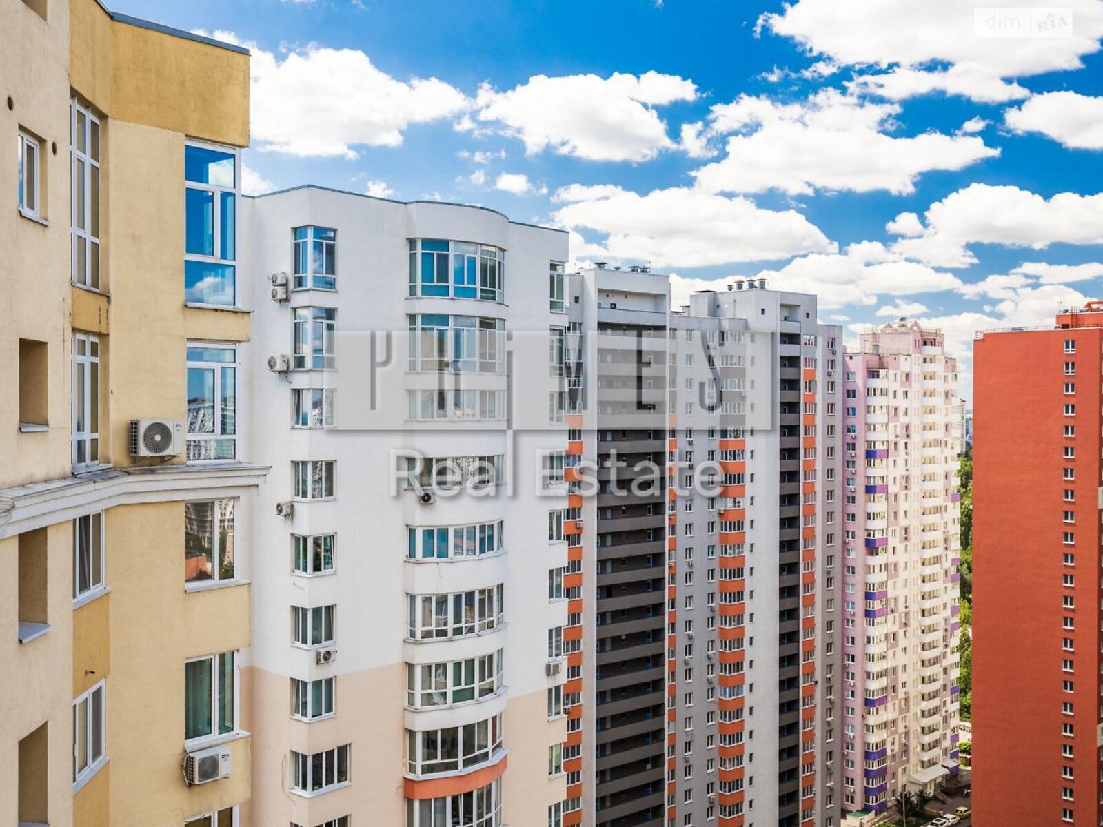 Продажа четырехкомнатной квартиры в Киеве, на ул. Михаила Максимовича 3Г, район Голосеев фото 1 Продажа четырехкомнатной квартиры в Киеве, на ул. Михаила Максимовича 3Г, район Голосеев фото 1