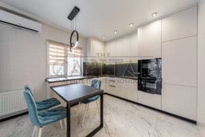 Продажа однокомнатной квартиры в Киеве, на ул. Михаила Максимовича 24А, район Голосеев фото 2