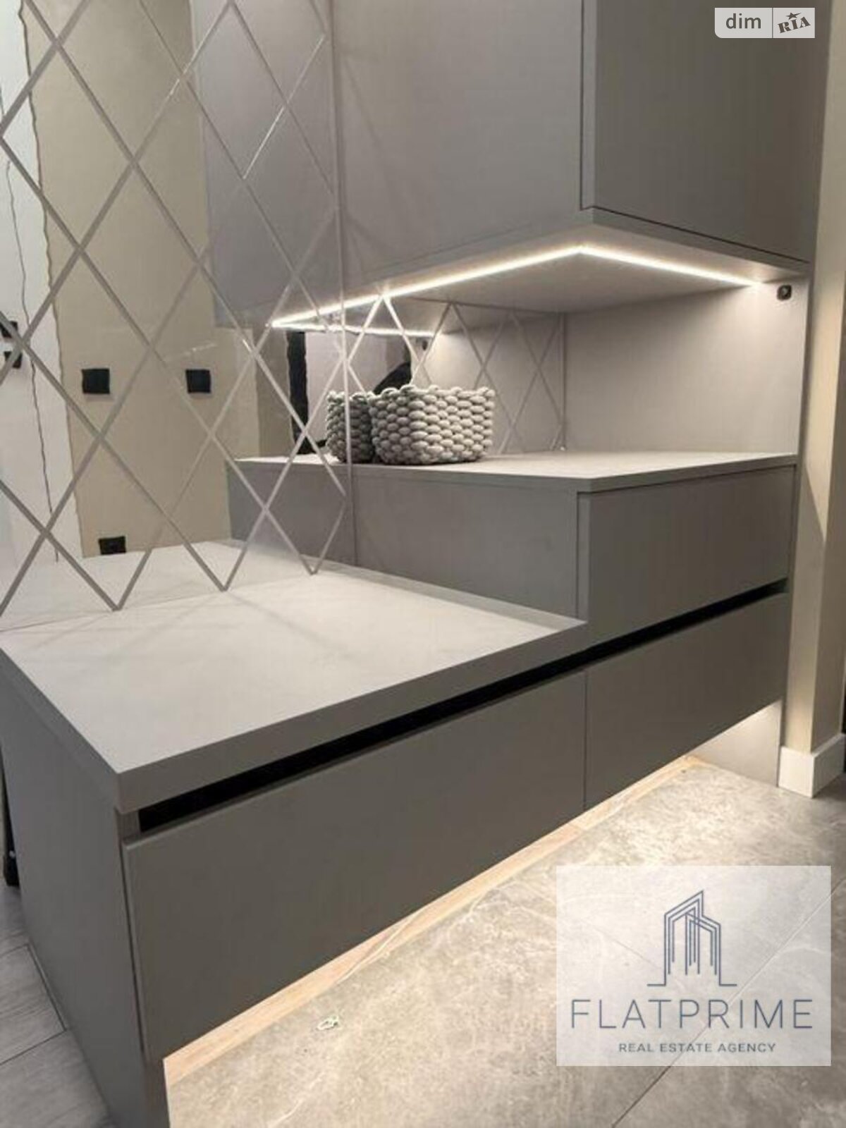 Продаж однокімнатної квартири в Києві, на вул. Михайла Максимовича 26, район Голосіїв фото 1 Продаж однокімнатної квартири в Києві, на вул. Михайла Максимовича 26, район Голосіїв фото 1