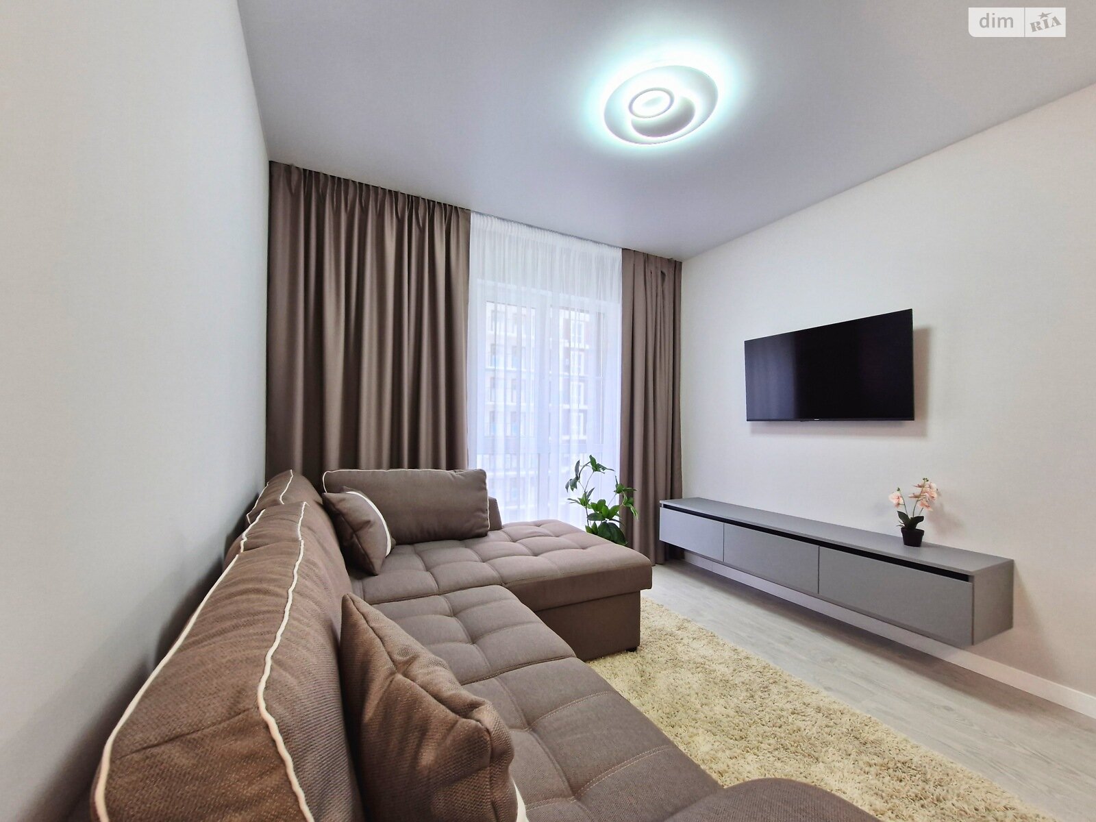 Продажа однокомнатной квартиры в Киеве, на ул. Михаила Максимовича 28К, район Голосеев фото 1