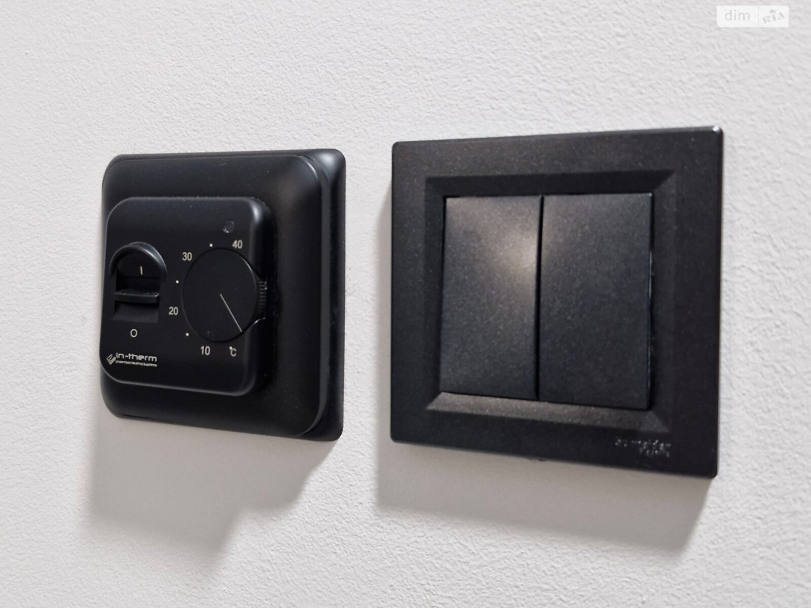 Продажа однокомнатной квартиры в Киеве, на ул. Михаила Максимовича 28К, район Голосеев фото 1