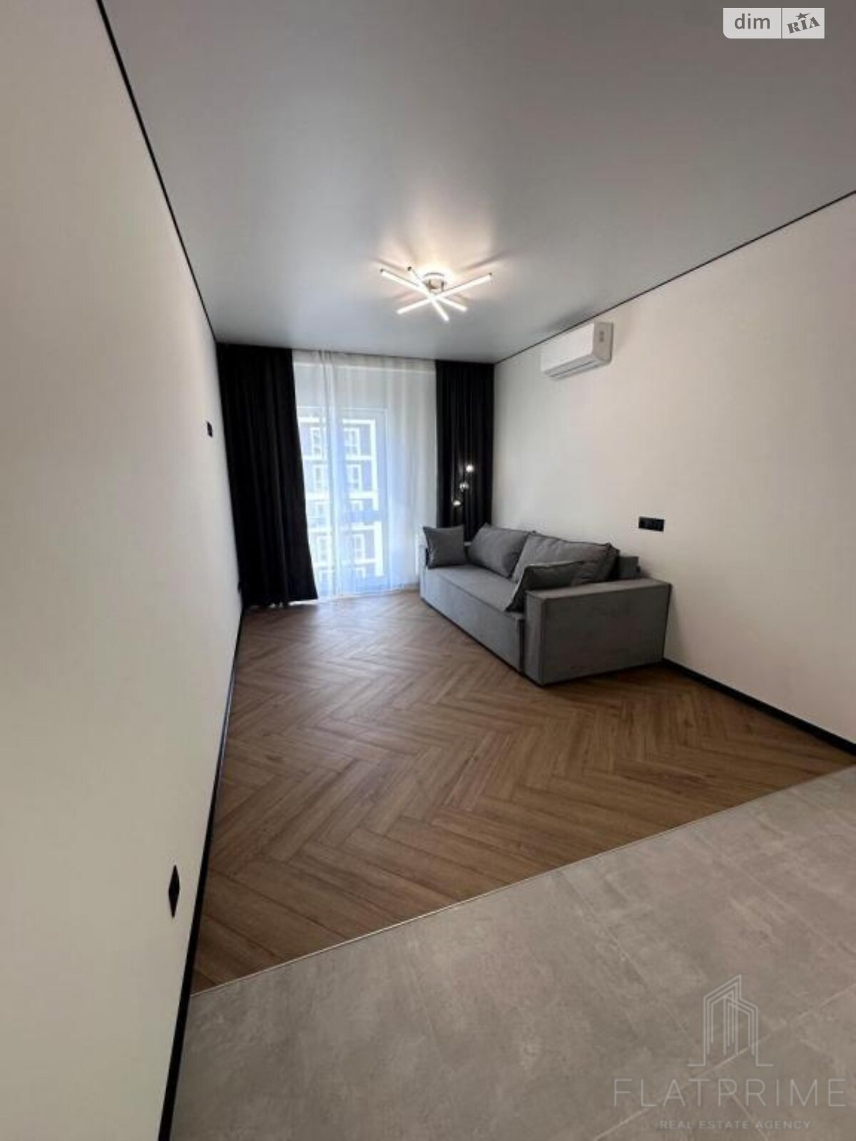 Продажа двухкомнатной квартиры в Киеве, на ул. Михаила Максимовича, район Голосеев фото 1