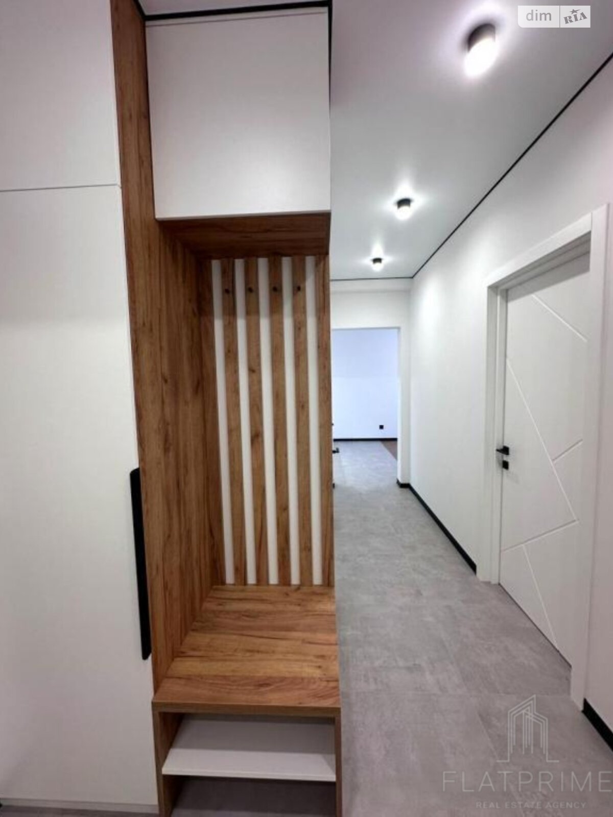 Продажа двухкомнатной квартиры в Киеве, на ул. Михаила Максимовича, район Голосеев фото 1