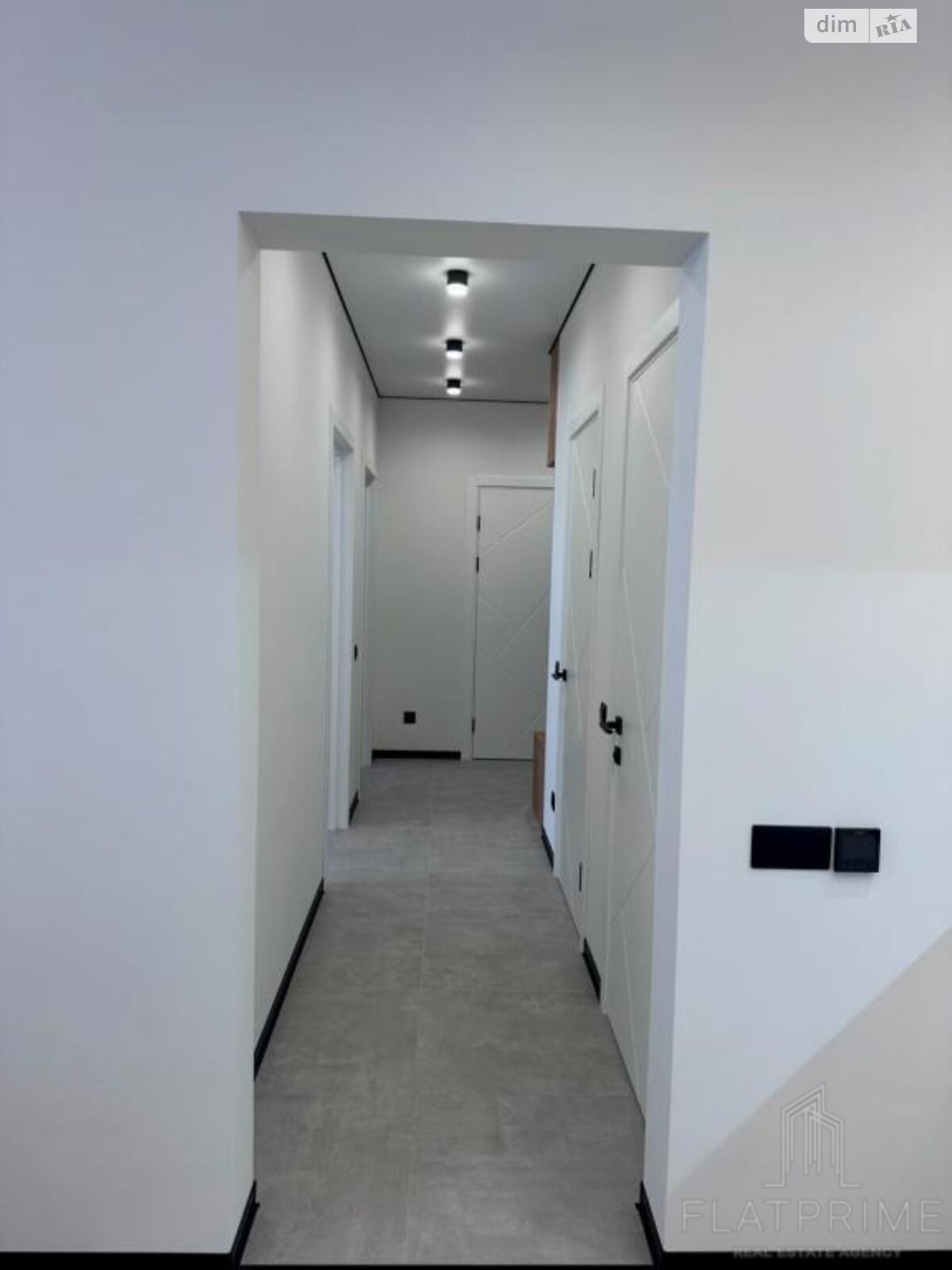 Продажа двухкомнатной квартиры в Киеве, на ул. Михаила Максимовича, район Голосеев фото 1