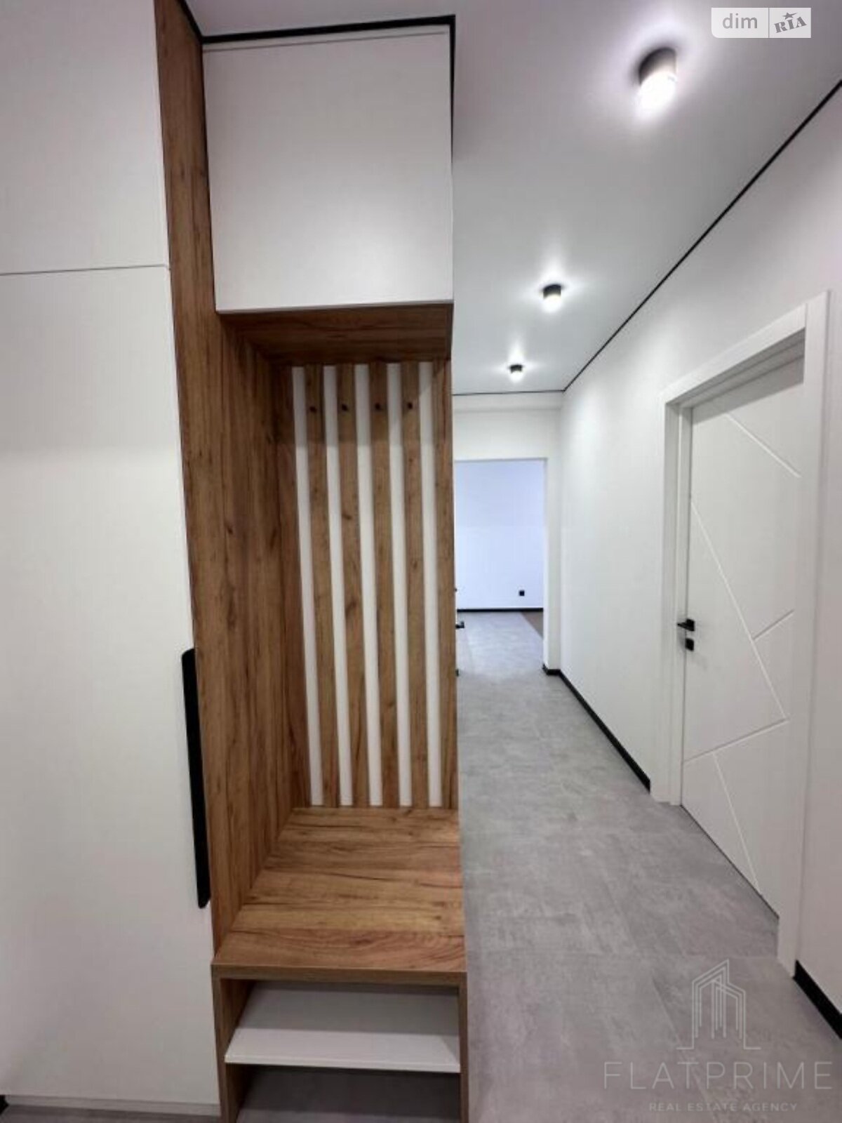 Продажа двухкомнатной квартиры в Киеве, на ул. Михаила Максимовича, район Голосеев фото 1