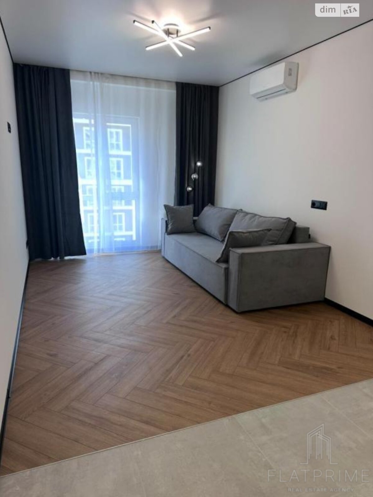 Продажа двухкомнатной квартиры в Киеве, на ул. Михаила Максимовича, район Голосеев фото 1