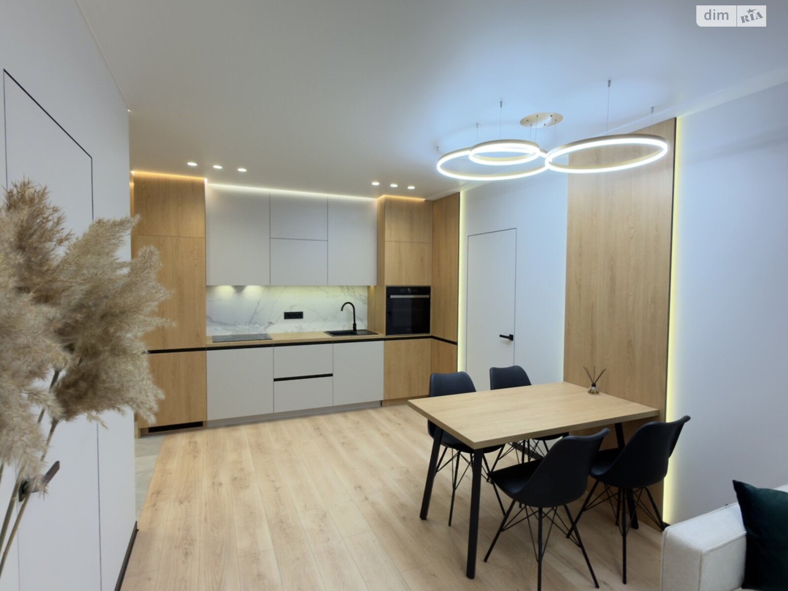 Продажа двухкомнатной квартиры в Киеве, на ул. Михаила Максимовича 26Д, район Голосеев фото 1 Продажа двухкомнатной квартиры в Киеве, на ул. Михаила Максимовича 26Д, район Голосеев фото 1