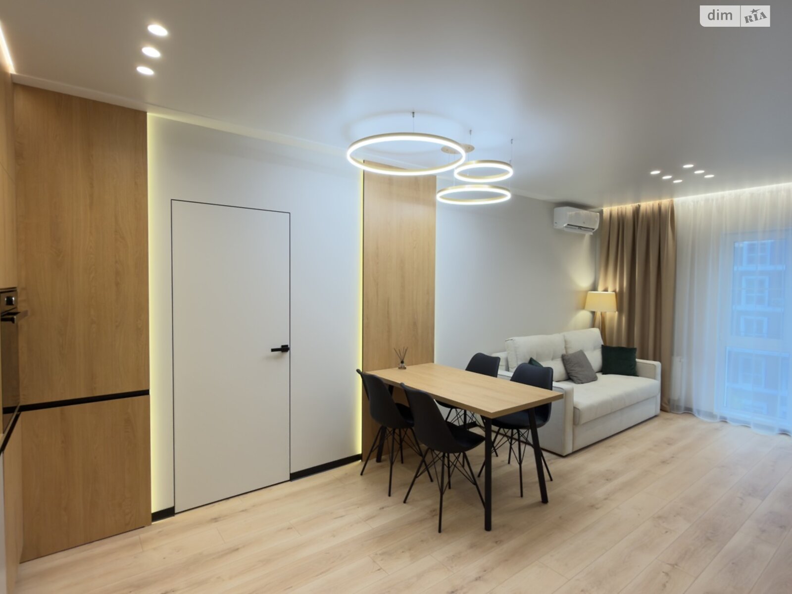 Продажа двухкомнатной квартиры в Киеве, на ул. Михаила Максимовича 26Д, район Голосеев фото 1 Продажа двухкомнатной квартиры в Киеве, на ул. Михаила Максимовича 26Д, район Голосеев фото 1