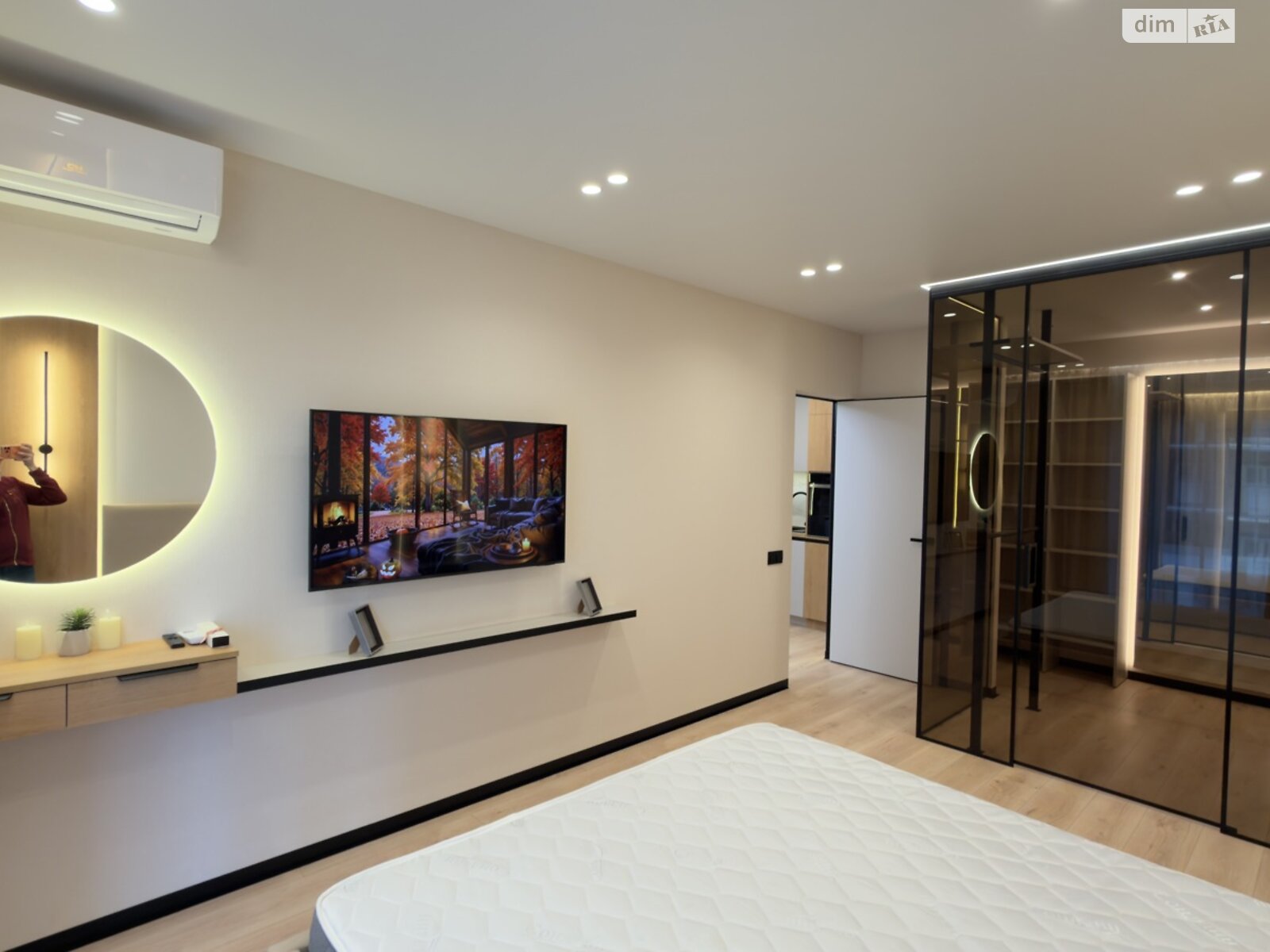 Продажа двухкомнатной квартиры в Киеве, на ул. Михаила Максимовича 26Д, район Голосеев фото 1 Продажа двухкомнатной квартиры в Киеве, на ул. Михаила Максимовича 26Д, район Голосеев фото 1