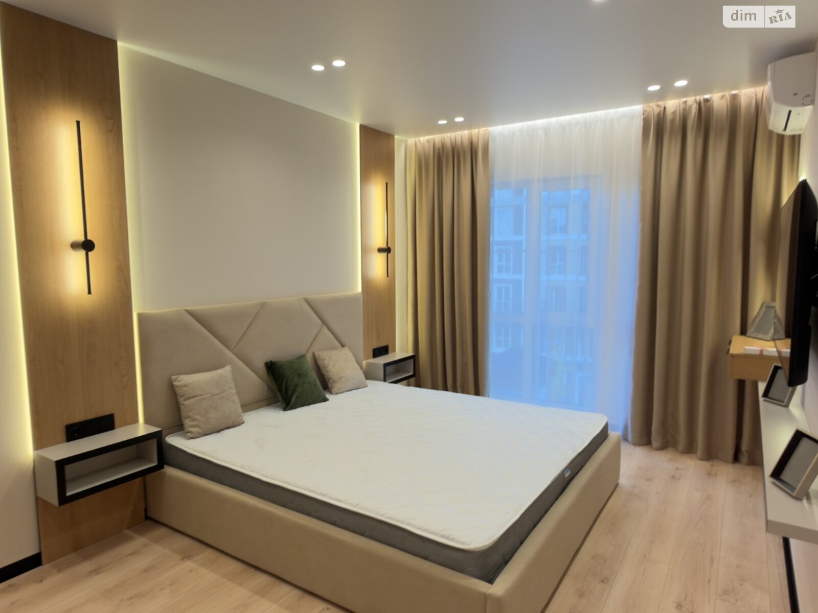 Продажа двухкомнатной квартиры в Киеве, на ул. Михаила Максимовича 26Д, район Голосеев фото 1 Продажа двухкомнатной квартиры в Киеве, на ул. Михаила Максимовича 26Д, район Голосеев фото 1