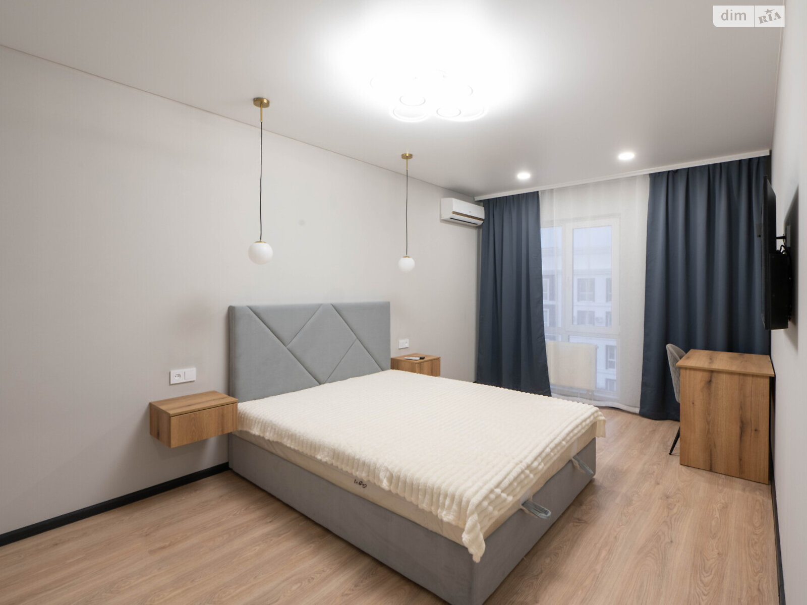 Продажа двухкомнатной квартиры в Киеве, на ул. Михаила Максимовича 24Б, район Голосеев фото 1 Продажа двухкомнатной квартиры в Киеве, на ул. Михаила Максимовича 24Б, район Голосеев фото 1