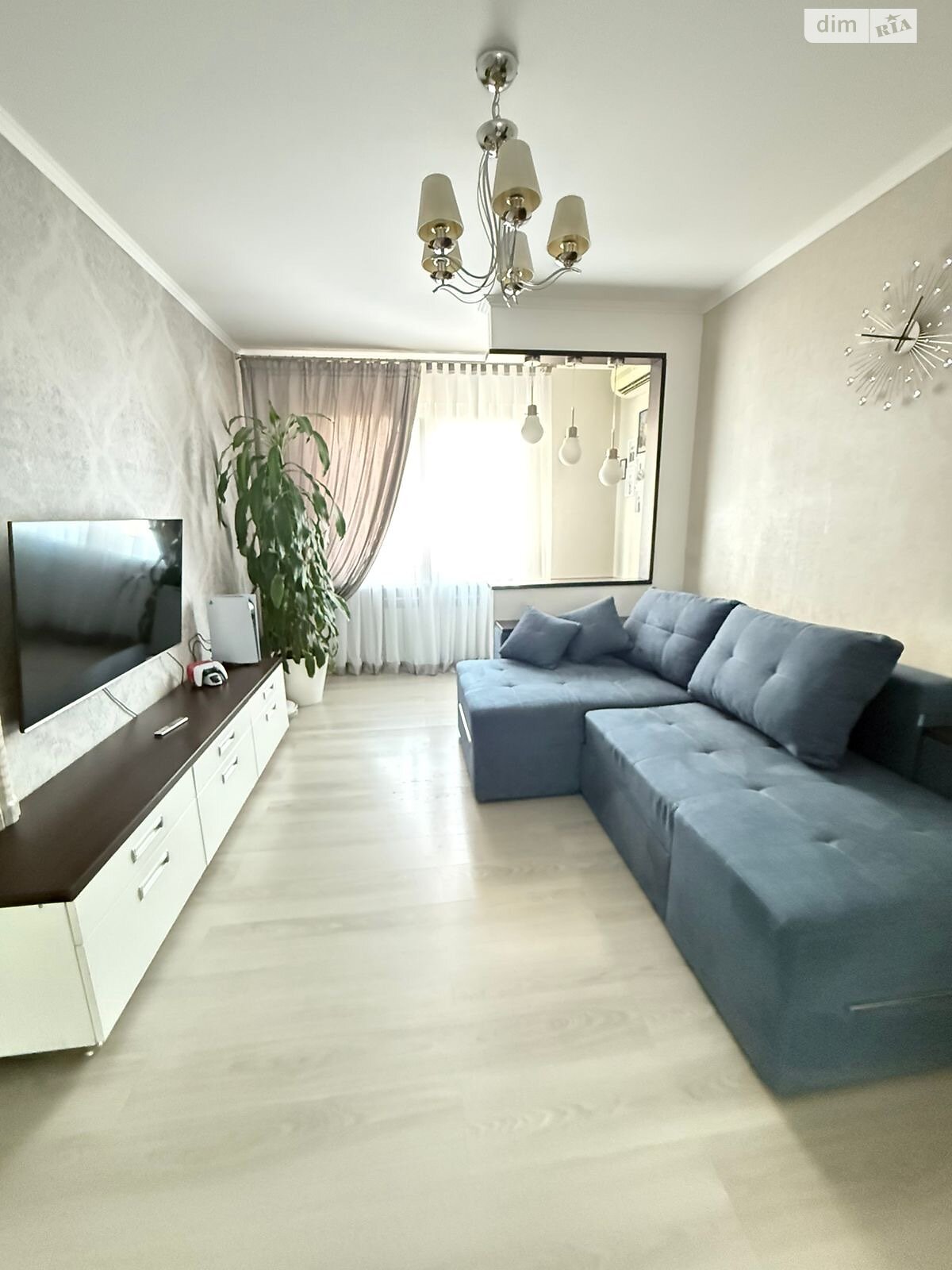 Продажа двухкомнатной квартиры в Киеве, на ул. Михаила Максимовича 7, район Голосеев фото 1