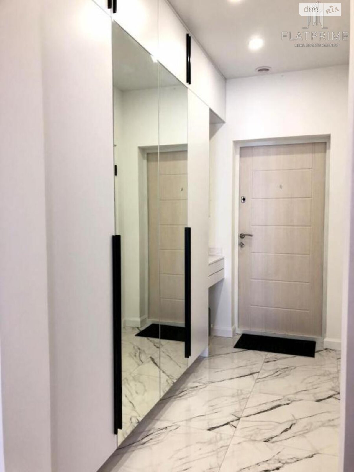 Продажа однокомнатной квартиры в Киеве, на ул. Михаила Максимовича 26Б, район Голосеев фото 1 Продажа однокомнатной квартиры в Киеве, на ул. Михаила Максимовича 26Б, район Голосеев фото 1