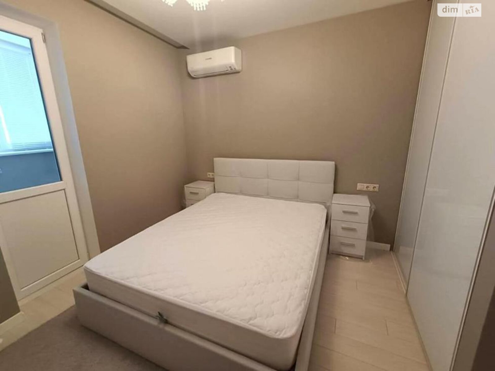 Продаж двокімнатної квартири в Києві, на вул. Михайла Максимовича 3Д, кв. 23, район Голосіїв фото 1