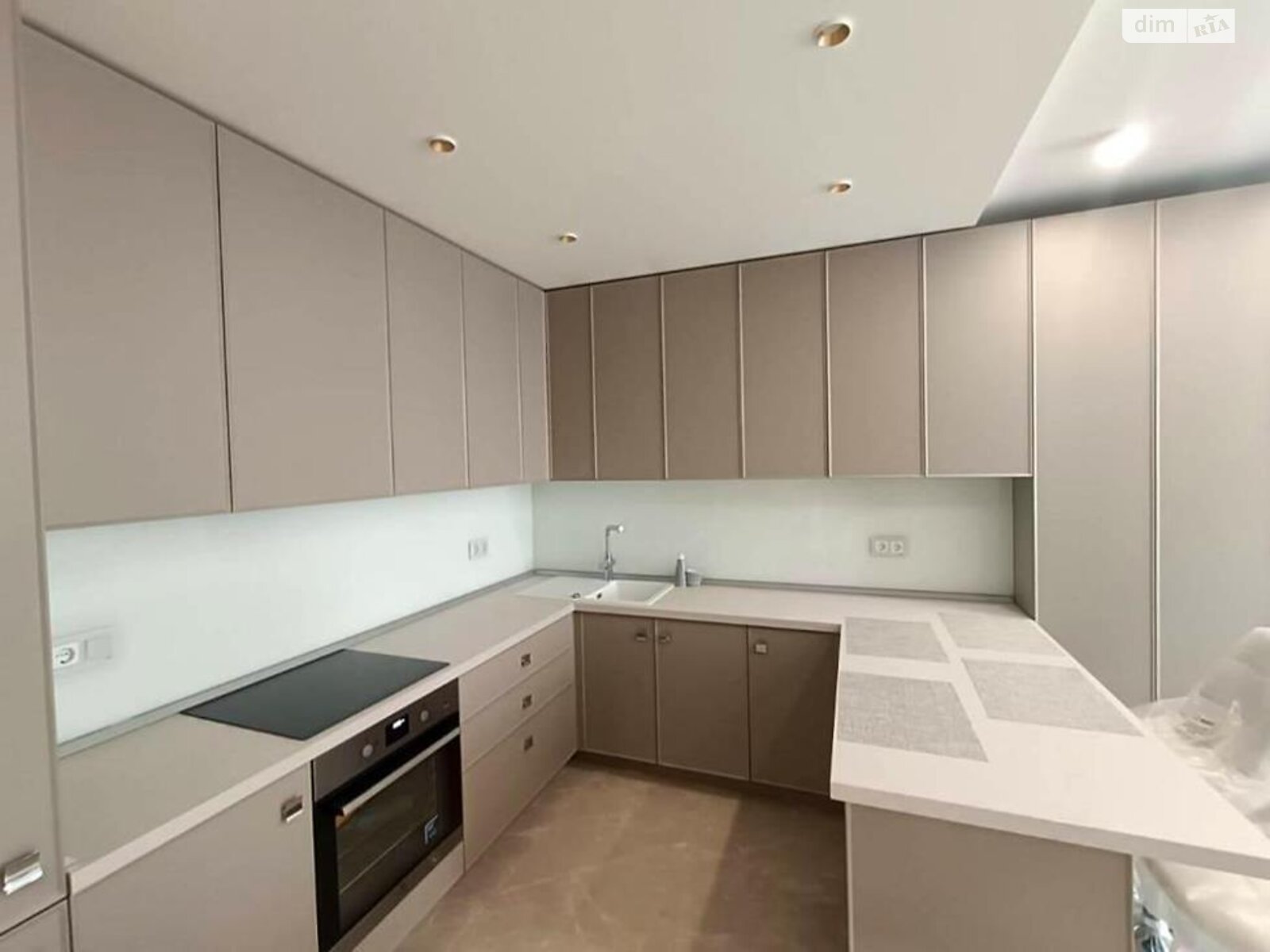 Продаж двокімнатної квартири в Києві, на вул. Михайла Максимовича 3Д, кв. 23, район Голосіїв фото 1