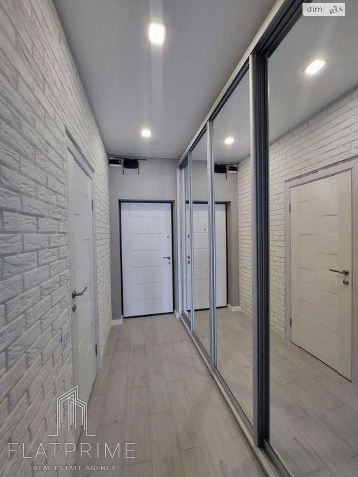 Продажа однокомнатной квартиры в Киеве, на ул. Михаила Максимовича 24Б, район Голосеев фото 1 Продажа однокомнатной квартиры в Киеве, на ул. Михаила Максимовича 24Б, район Голосеев фото 1