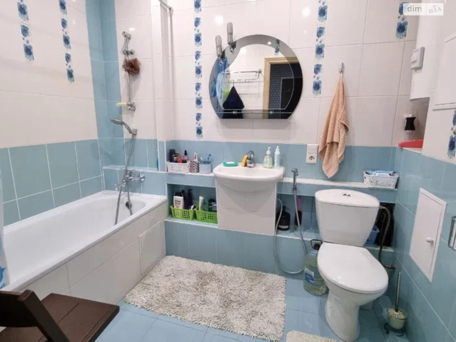 Продажа трехкомнатной квартиры в Киеве, на ул. Михаила Максимовича 9, район Голосеев фото 1