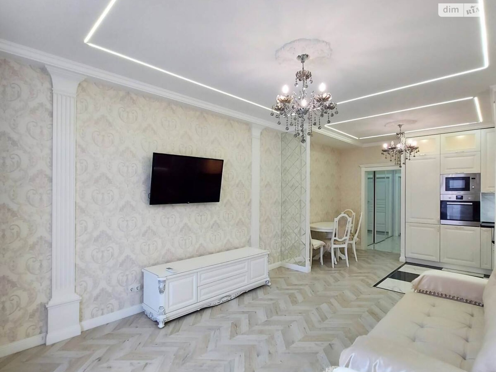 Продажа однокомнатной квартиры в Киеве, на ул. Михаила Максимовича 26, район Голосеев фото 1