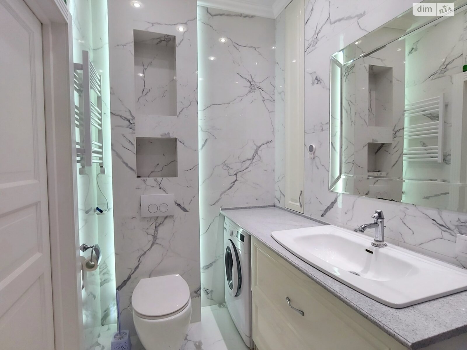 Продажа однокомнатной квартиры в Киеве, на ул. Михаила Максимовича 26, район Голосеев фото 1