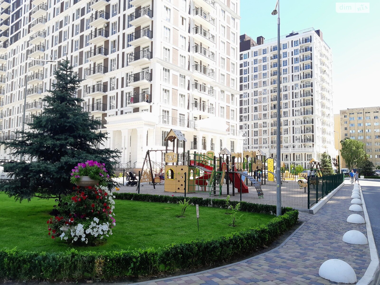 Продажа однокомнатной квартиры в Киеве, на ул. Михаила Максимовича 26, район Голосеев фото 1