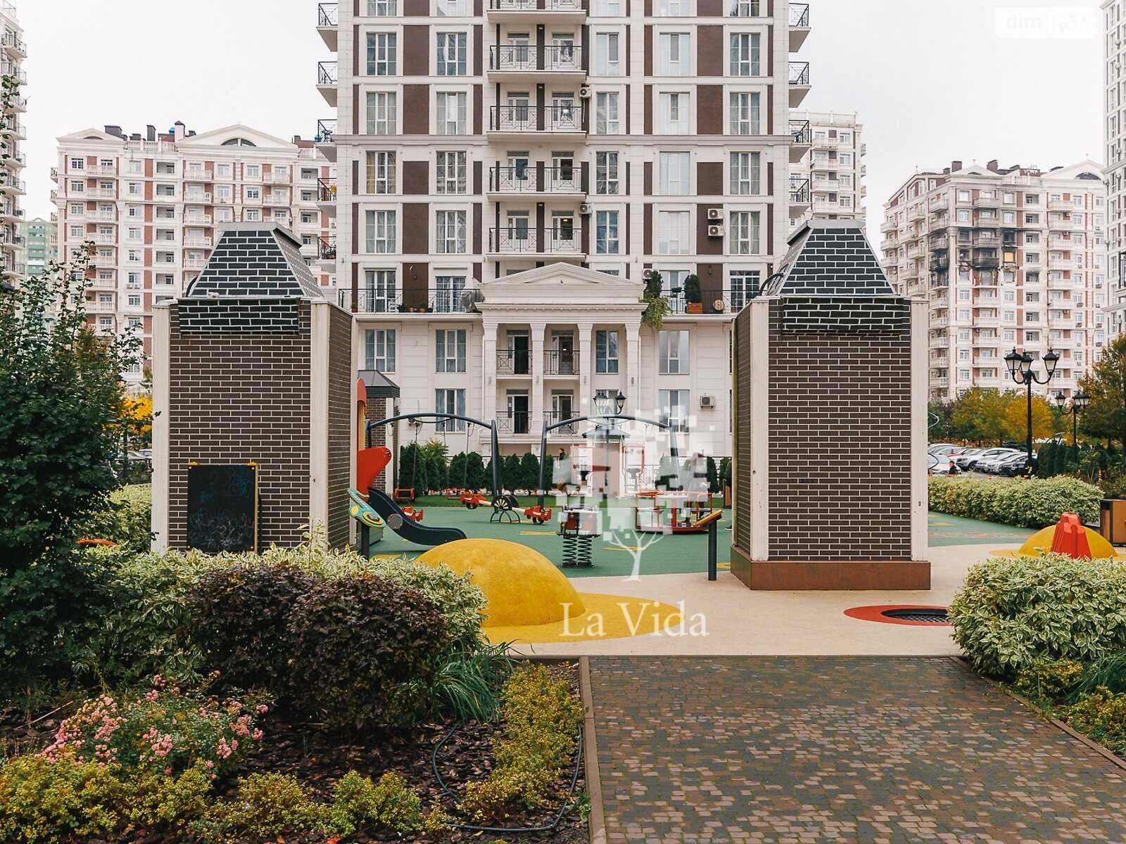 Продажа однокомнатной квартиры в Киеве, на ул. Михаила Максимовича 26Д, район Голосеев фото 1 Продажа однокомнатной квартиры в Киеве, на ул. Михаила Максимовича 26Д, район Голосеев фото 1