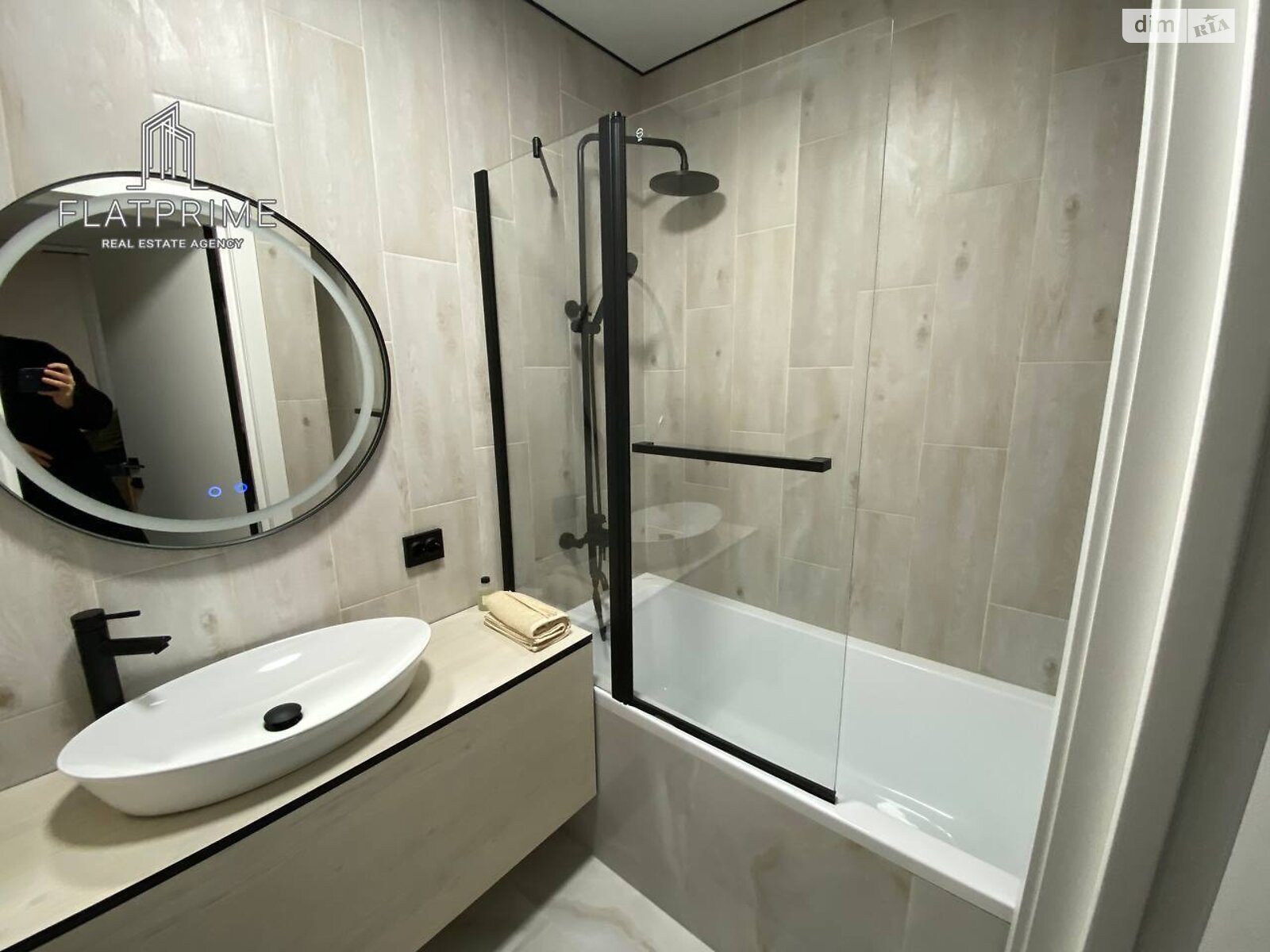 Продажа двухкомнатной квартиры в Киеве, на ул. Михаила Максимовича 26Д, район Голосеев фото 1