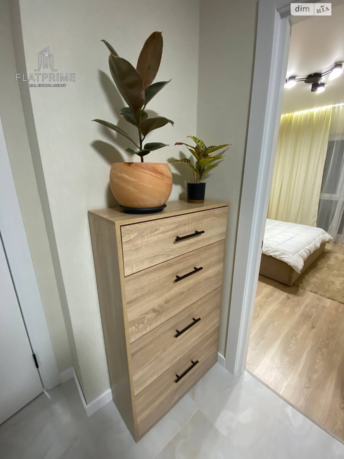 Продажа двухкомнатной квартиры в Киеве, на ул. Михаила Максимовича 26Д, район Голосеев фото 1