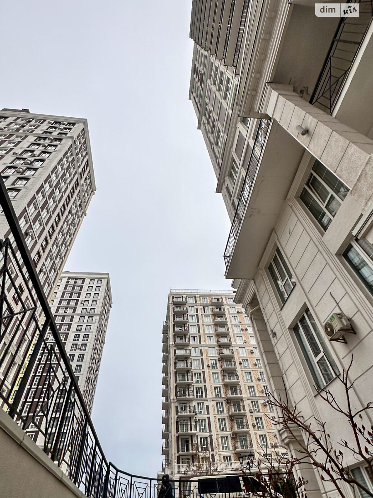 Продажа однокомнатной квартиры в Киеве, на ул. Михаила Максимовича 26Б, район Голосеев фото 1 Продажа однокомнатной квартиры в Киеве, на ул. Михаила Максимовича 26Б, район Голосеев фото 1