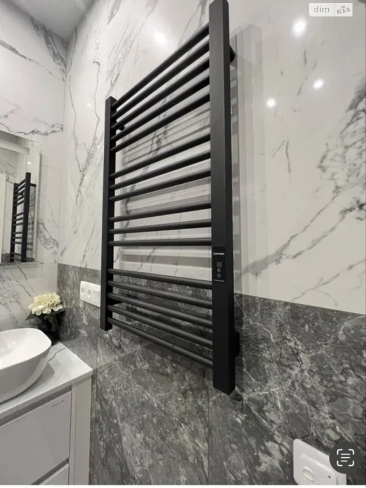 Продажа трехкомнатной квартиры в Киеве, на ул. Михаила Максимовича, район Голосеевский фото 1 Продажа трехкомнатной квартиры в Киеве, на ул. Михаила Максимовича, район Голосеевский фото 1