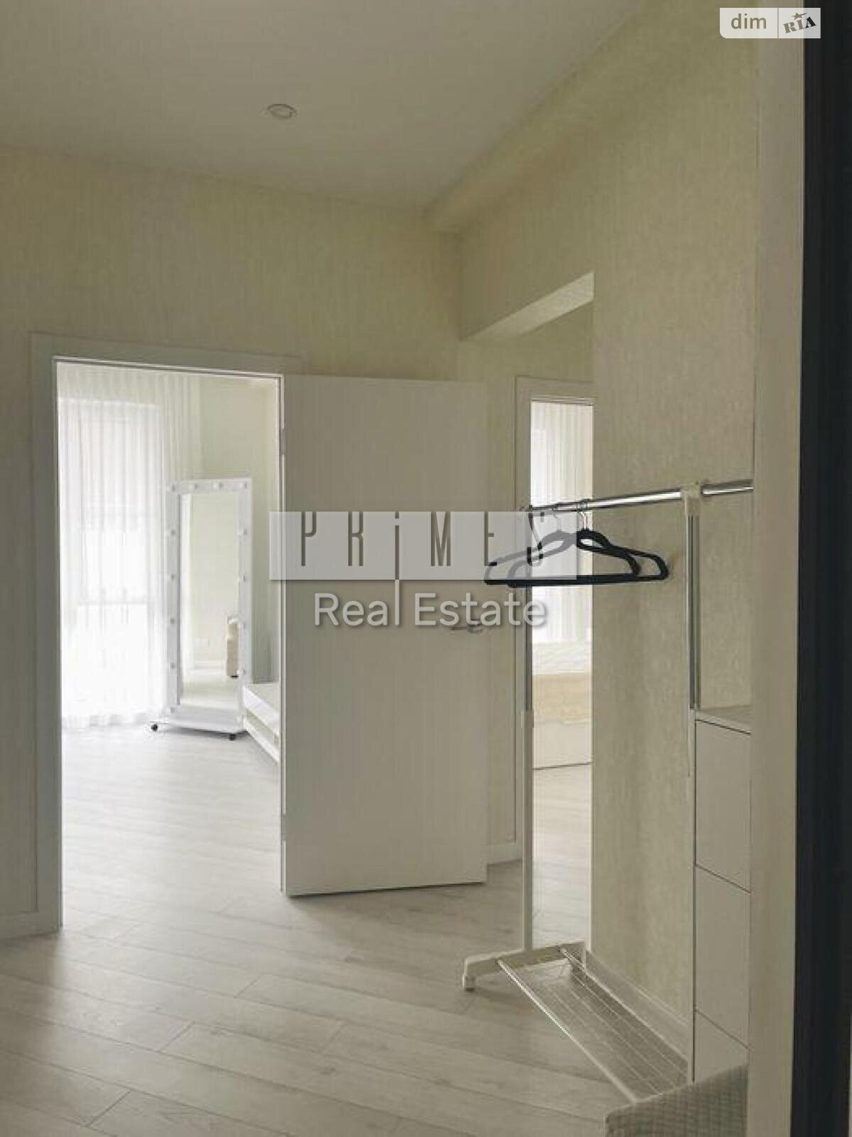 Продажа двухкомнатной квартиры в Киеве, на ул. Михаила Максимовича 24, район Голосеев фото 1