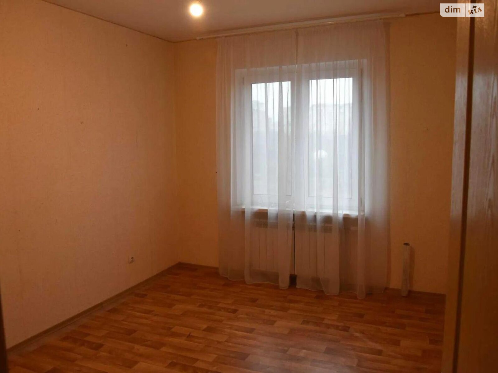 Продаж трикімнатної квартири в Києві, на вул. Михайла Максимовича 9А, район Голосіїв фото 1 Продаж трикімнатної квартири в Києві, на вул. Михайла Максимовича 9А, район Голосіїв фото 1