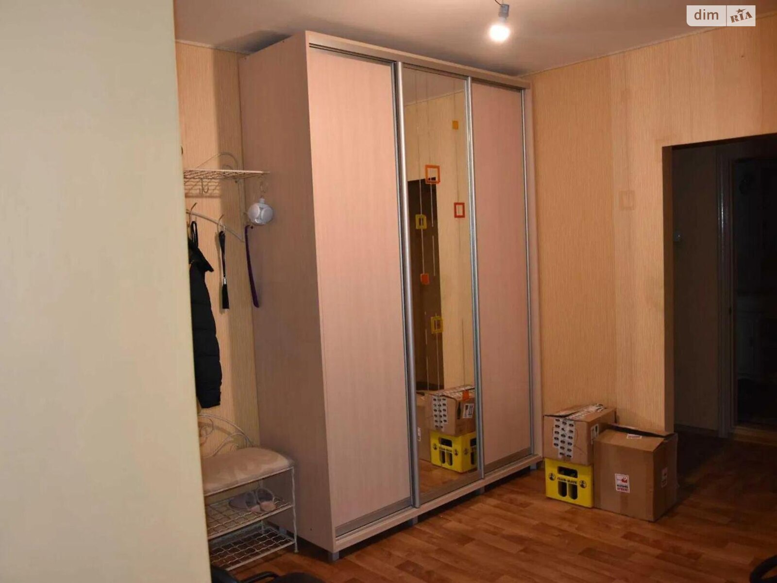 Продаж трикімнатної квартири в Києві, на вул. Михайла Максимовича 9А, район Голосіїв фото 1 Продаж трикімнатної квартири в Києві, на вул. Михайла Максимовича 9А, район Голосіїв фото 1
