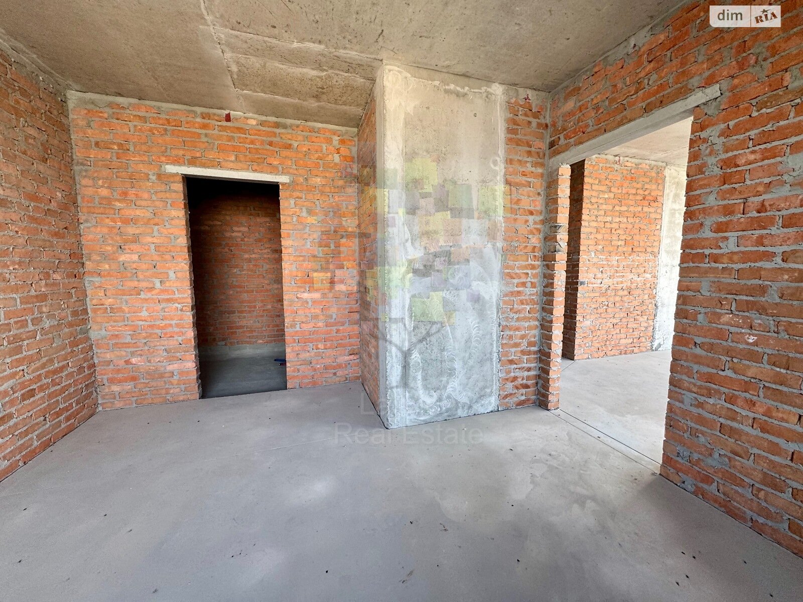 Продаж трикімнатної квартири в Києві, на пров. Ужгородський 4/1, район Голосіїв фото 1 Продаж трикімнатної квартири в Києві, на пров. Ужгородський 4/1, район Голосіїв фото 1