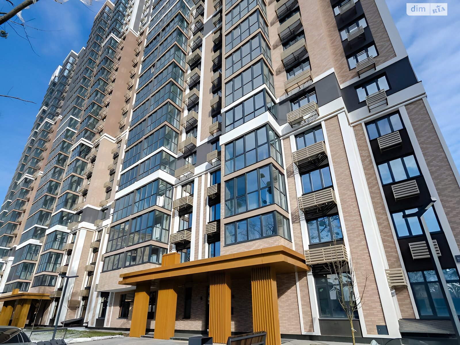 Продаж трикімнатної квартири в Києві, на вул. Васильківська 37Г, район Голосіїв фото 1 Продаж трикімнатної квартири в Києві, на вул. Васильківська 37Г, район Голосіїв фото 1