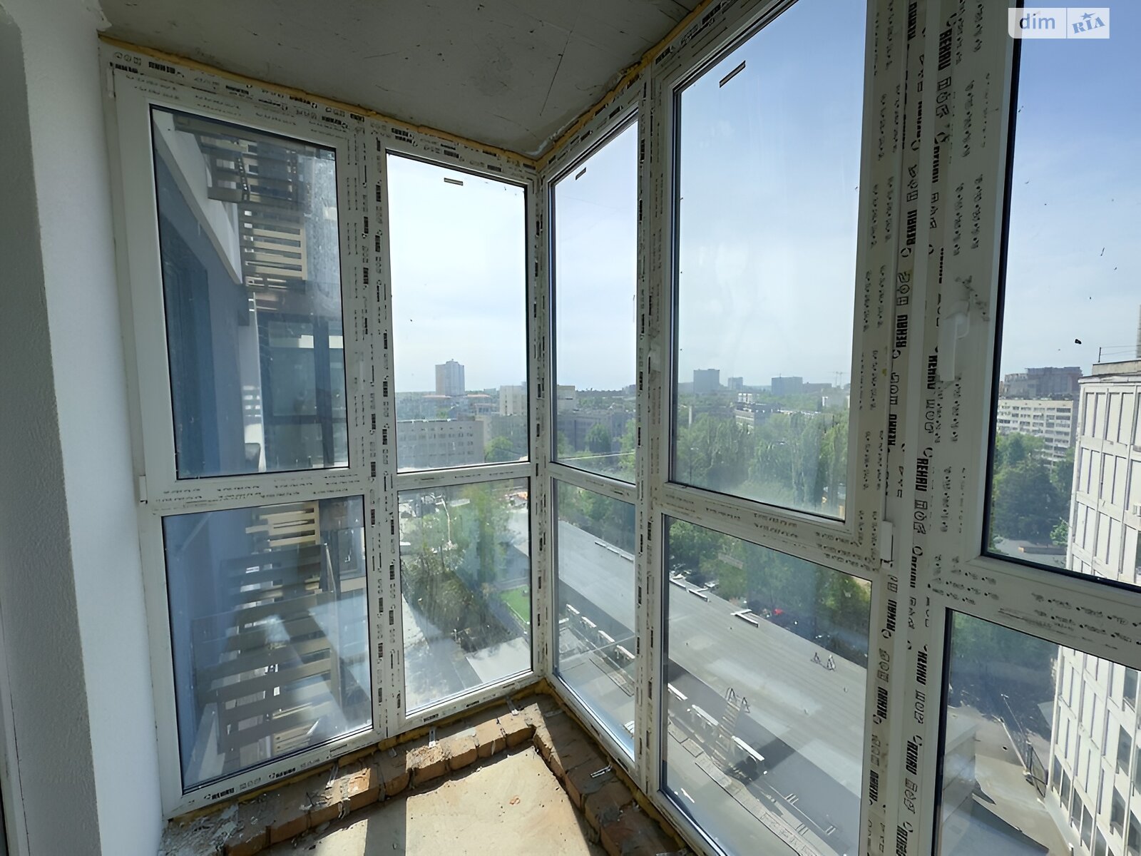 Продажа однокомнатной квартиры в Киеве, на ул. Васильковская 37, район Голосеев фото 1 Продажа однокомнатной квартиры в Киеве, на ул. Васильковская 37, район Голосеев фото 1
