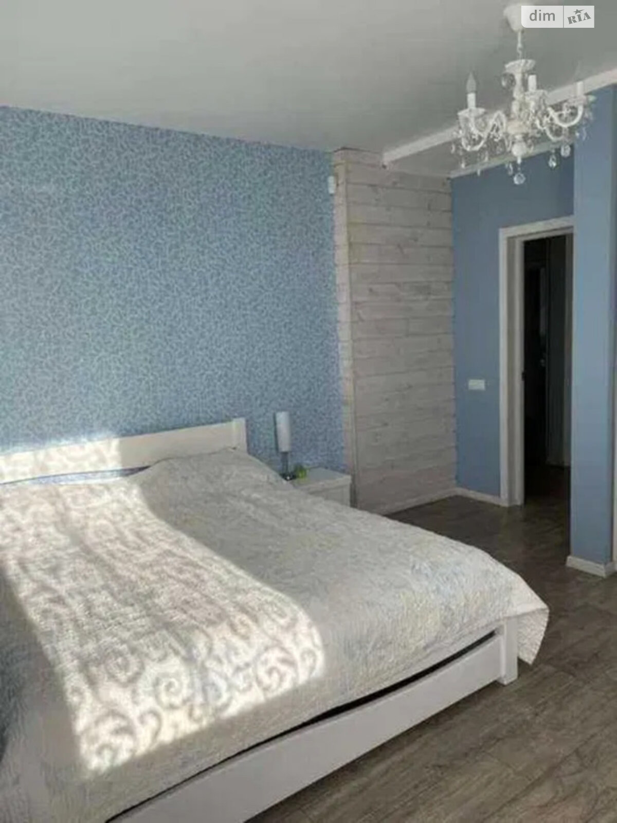 Продаж трикімнатної квартири в Києві, на вул. Васильківська 37, район Голосіїв фото 1 Продаж трикімнатної квартири в Києві, на вул. Васильківська 37, район Голосіїв фото 1