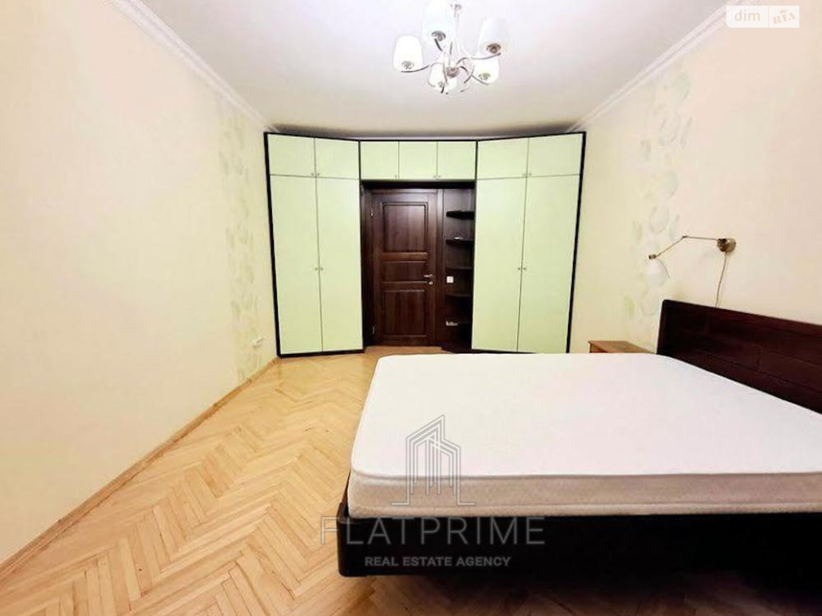 Продажа двухкомнатной квартиры в Киеве, на ул. Выставочная 5, район Голосеев фото 1 Продажа двухкомнатной квартиры в Киеве, на ул. Выставочная 5, район Голосеев фото 1