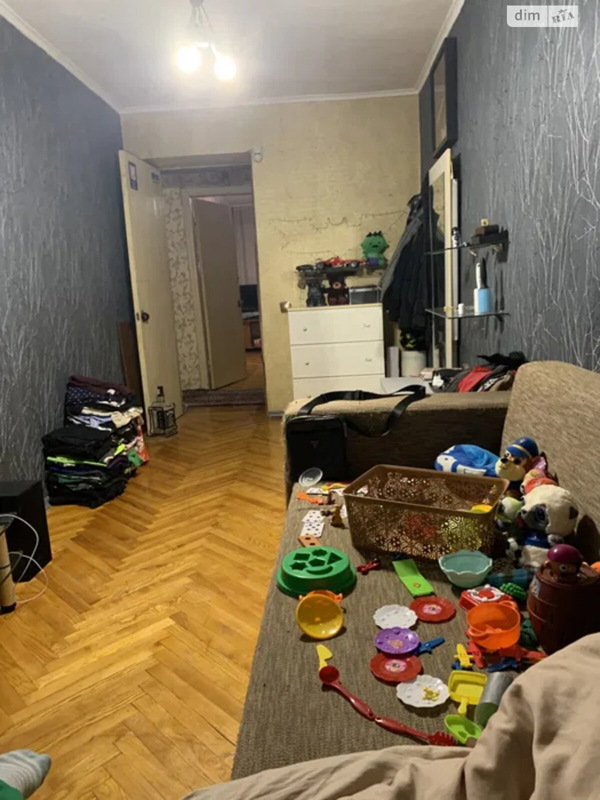 Продажа трехкомнатной квартиры в Киеве, на пер. Задорожный 6, район Голосеев фото 1 Продажа трехкомнатной квартиры в Киеве, на пер. Задорожный 6, район Голосеев фото 1