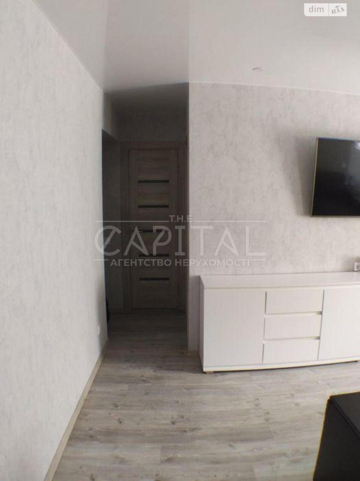 Продаж трикімнатної квартири в Києві, на просп. Голосіївський 46А, фото 1 Продаж трикімнатної квартири в Києві, на просп. Голосіївський 46А, фото 1