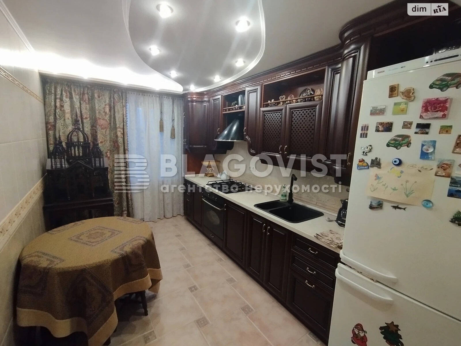 Продажа четырехкомнатной квартиры в Киеве, на просп. Академика Глушкова 32, район Голосеевский фото 1 Продажа четырехкомнатной квартиры в Киеве, на просп. Академика Глушкова 32, район Голосеевский фото 1