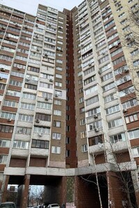 Продажа трехкомнатной квартиры в Киеве, на ул. Академика Заболотного 32, район Голосеевский фото 2